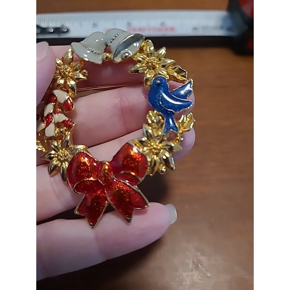 Vintage Christmas Brooch Pin Wreath Red Bow Blue Bird White Bells Candy Canes 2